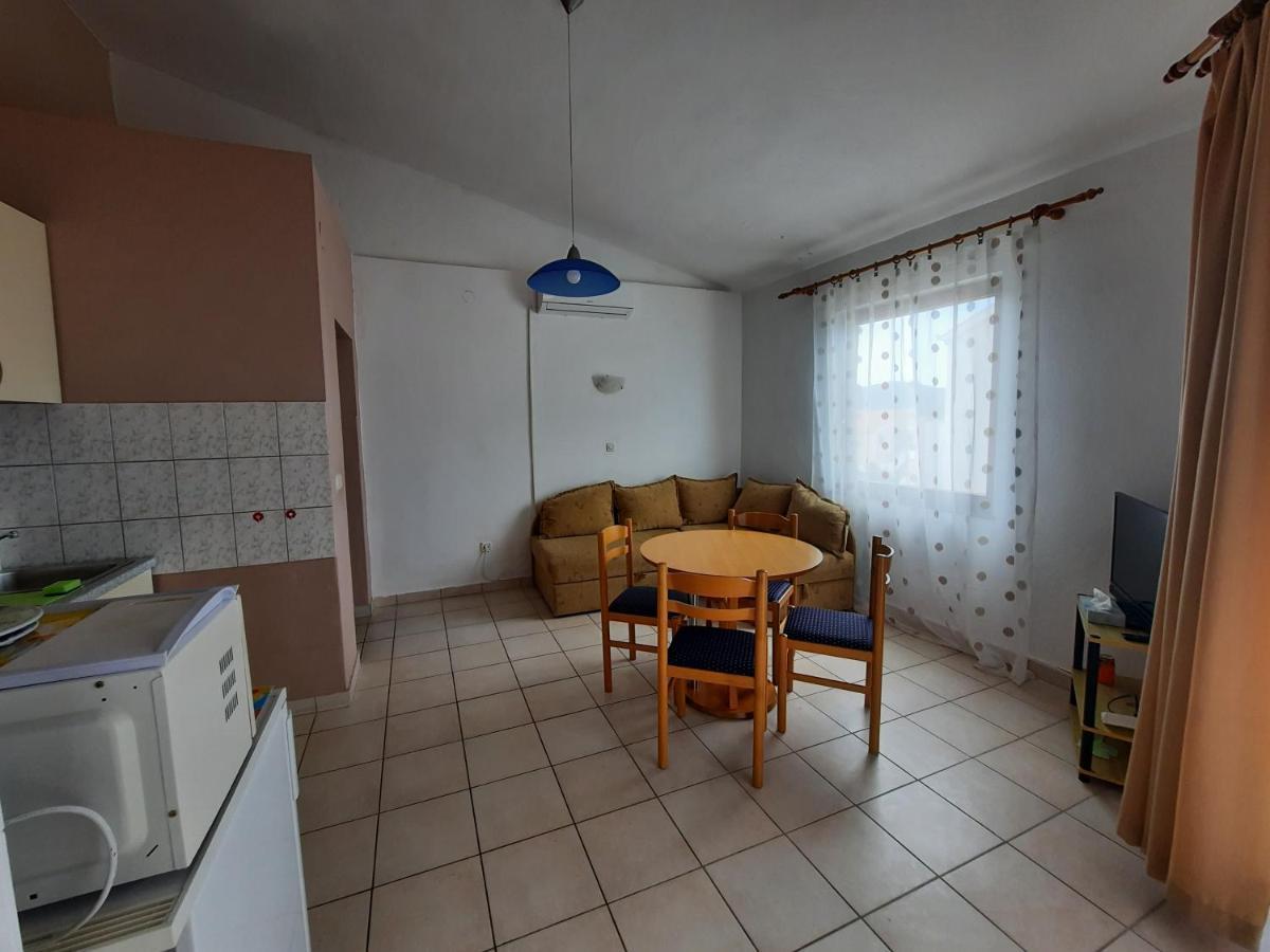 Apartments Dario Ražanj Εξωτερικό φωτογραφία